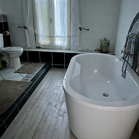 Feriehus Maison En Pierre Dans Un Petit Village De Dordogne