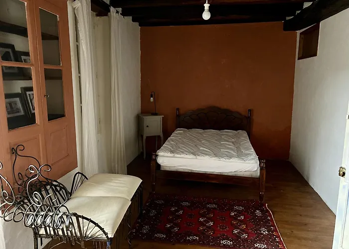 Maison En Pierre Dans Un Petit Village De Dordogne Feriehus